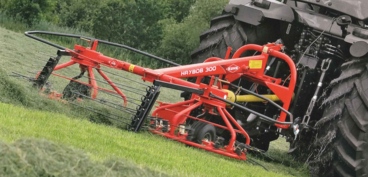 牧草集めサイドレーキ(アクロバットレーキ)